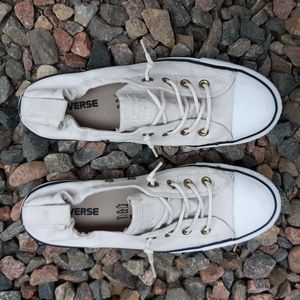 Converse shoreline low top casual sneakers womens 10